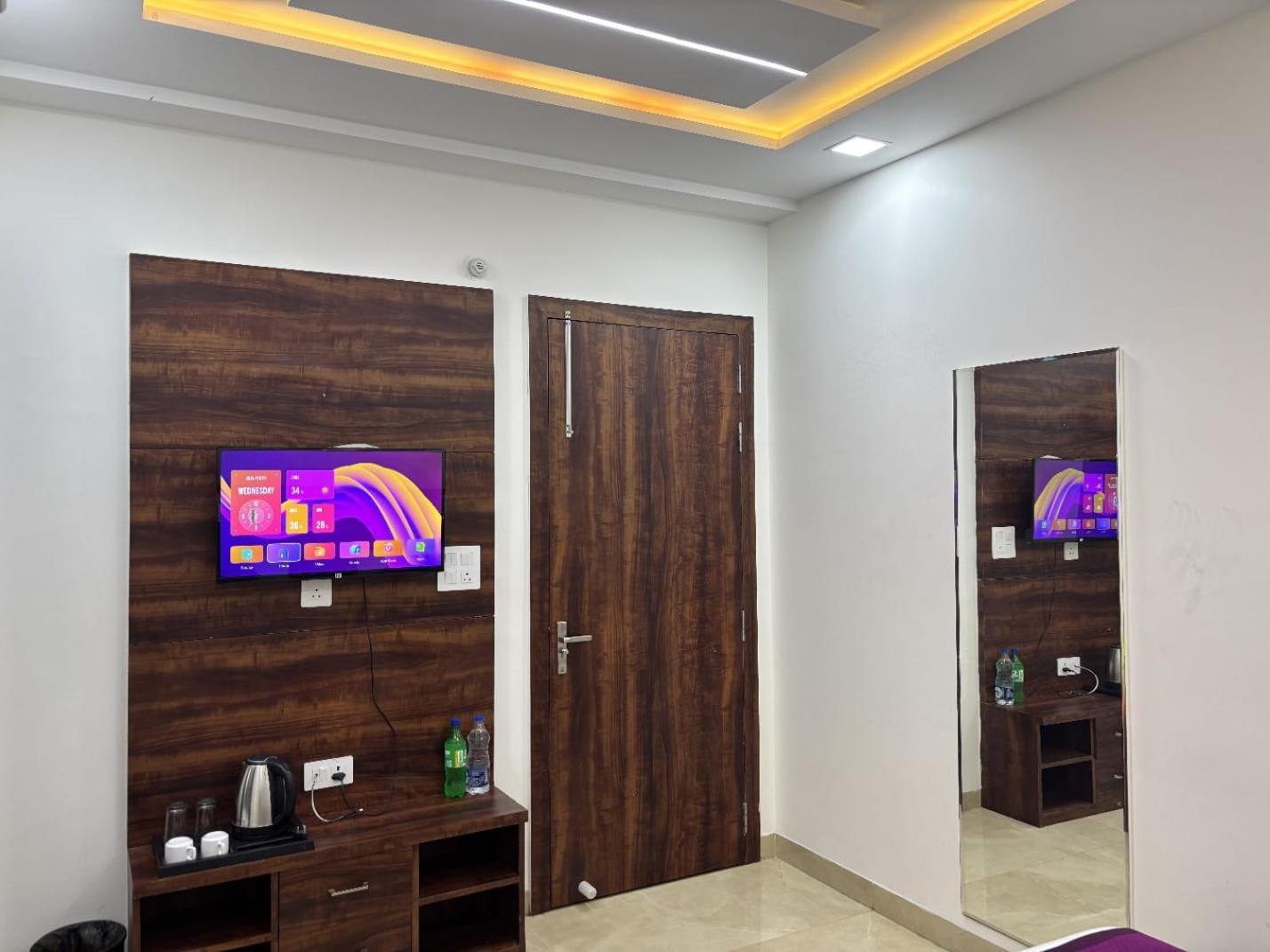 אגרה Hotel Ganga Palace - Agra מראה חיצוני תמונה