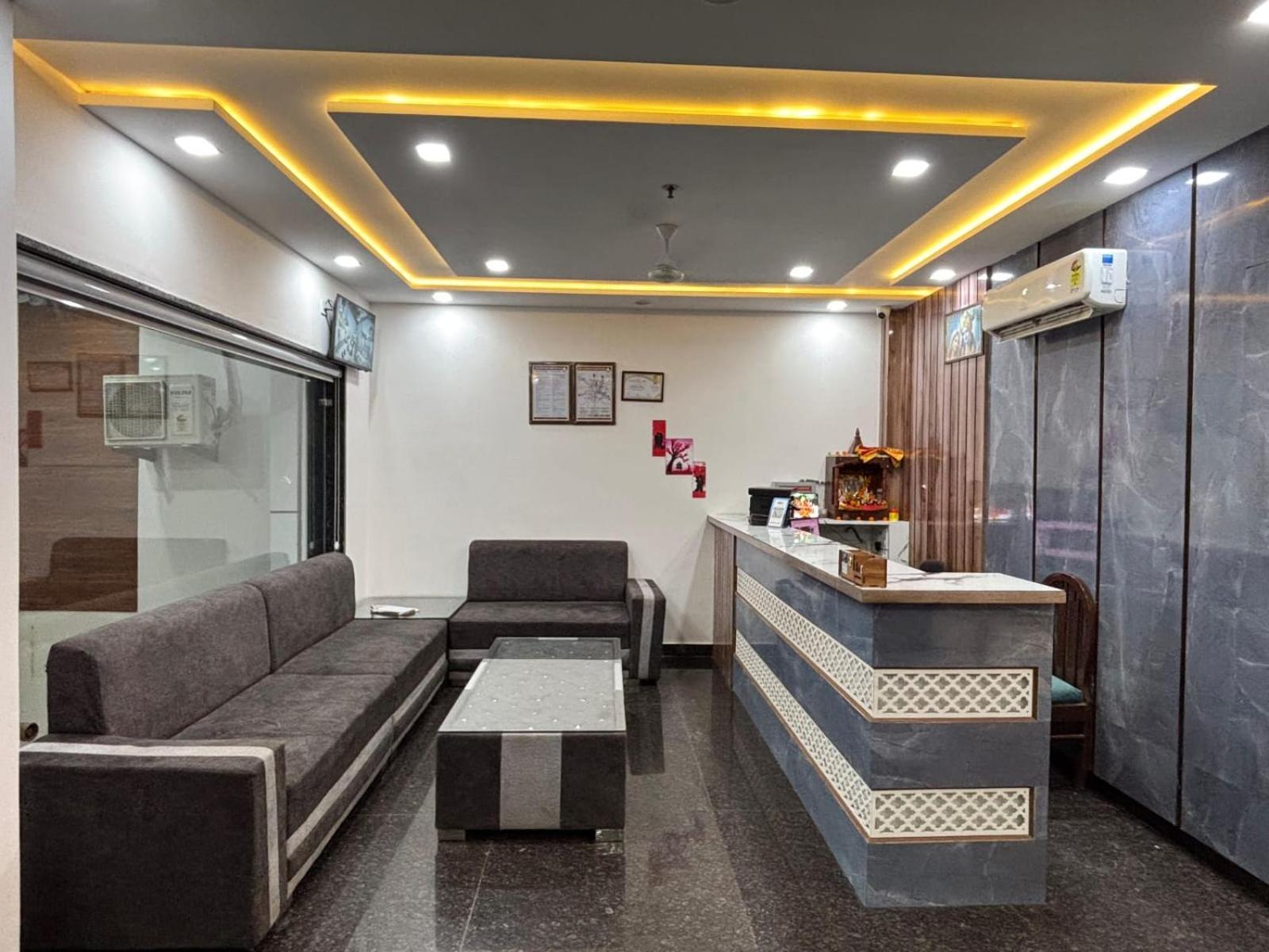 אגרה Hotel Ganga Palace - Agra מראה חיצוני תמונה