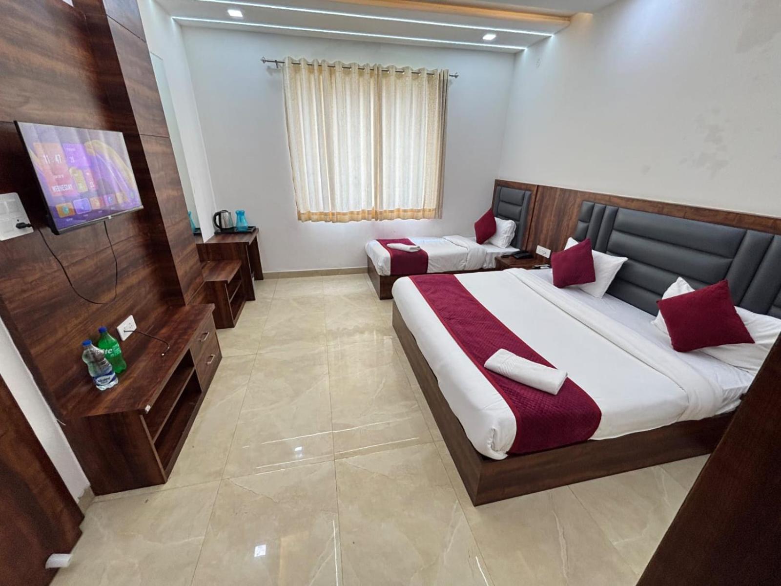 אגרה Hotel Ganga Palace - Agra מראה חיצוני תמונה
