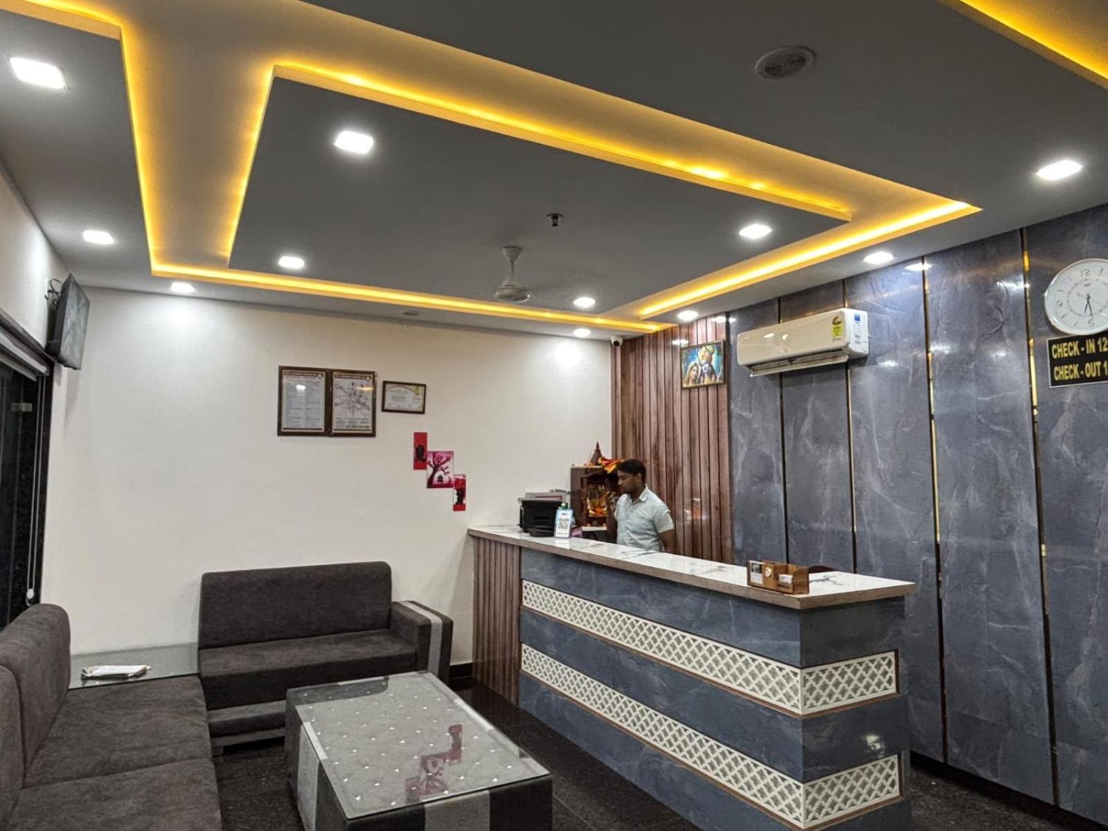 אגרה Hotel Ganga Palace - Agra מראה חיצוני תמונה
