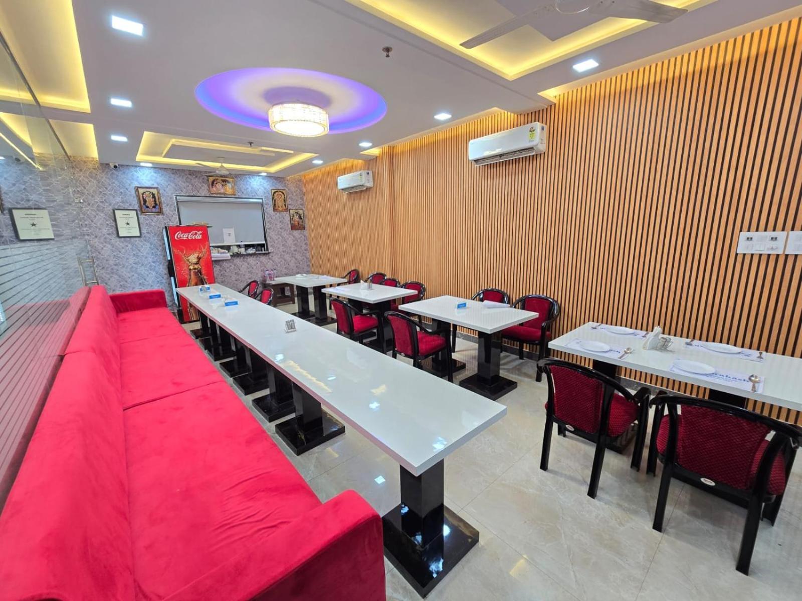 אגרה Hotel Ganga Palace - Agra מראה חיצוני תמונה